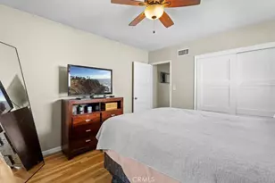 14319 Valerio St, Van Nuys, CA 91405 - Photo 11