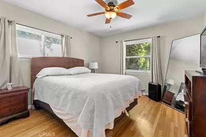 14319 Valerio Street, Van Nuys, CA 91405 - Photo 11