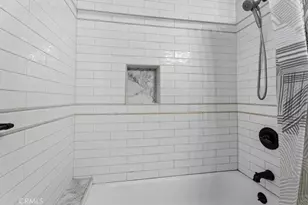 14319 Valerio St, Van Nuys, CA 91405 - Photo 13