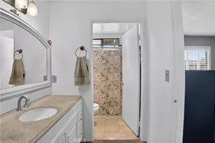 15230 Roxford St, Sylmar, CA 91342 - Photo 19