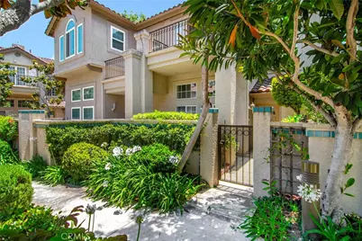 618 Warwick Avenue, Thousand Oaks, CA 91360 - Photo 1
