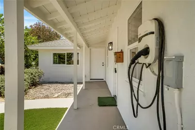 7337 Caldus Avenue, Van Nuys, CA 91406 - Photo 5