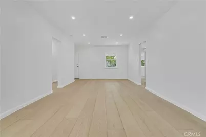 7337 Caldus Avenue, Van Nuys, CA 91406 - Photo 11