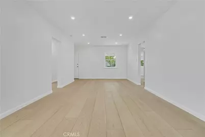 7337 Caldus Avenue, Van Nuys, CA 91406 - Photo 11