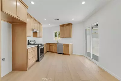 7337 Caldus Avenue, Van Nuys, CA 91406 - Photo 7