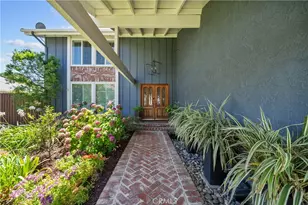 15118 Poppy Meadow, Canyon Country, CA 91387 - Photo 3