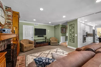 15118 Poppy Meadow, Canyon Country, CA 91387 - Photo 15