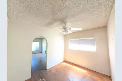 7805 Arcola, Los Angeles, CA 91352 - Photo 11