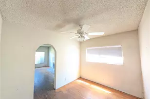 7805 Arcola, Los Angeles, CA 91352 - Photo 11