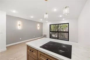 22100 Burbank, Woodland Hills, CA 91367 - Photo 11