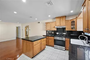 22427 Vanowen, West Hills, CA 91307 - Photo 17