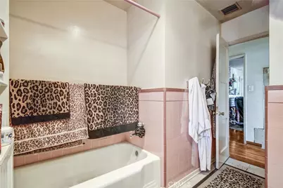 14351 Martha, Van Nuys, CA 91401 - Photo 13