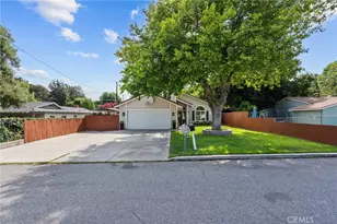 24510 Apple St, Newhall, CA 91321 - Photo 47