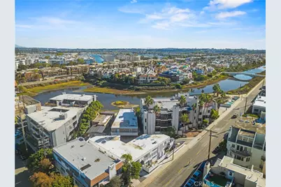 3906 Pacific Avenue, Marina del Rey, CA 90292 - Photo 75