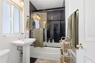 3906 Pacific Ave, Marina del Rey, CA 90292 - Photo 57
