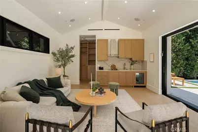 4517 Longridge Avenue, Sherman Oaks, CA 91423 - Photo 37