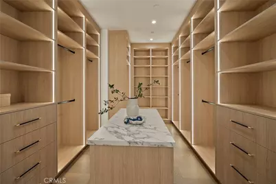 4517 Longridge Avenue, Sherman Oaks, CA 91423 - Photo 29