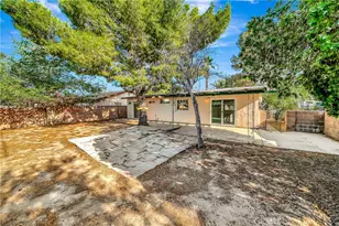 1033 W Holguin, Lancaster, CA 93534 - Photo 29