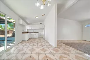 1033 W Holguin, Lancaster, CA 93534 - Photo 11