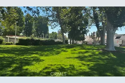 25845 Espinoza Drive, Valencia, CA 91355 - Photo 35