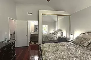 25845 Espinoza Dr, Valencia, CA 91355 - Photo 19
