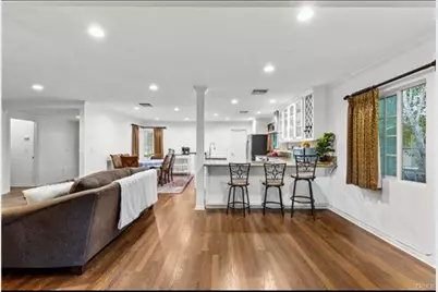 22719 Criswell, West Hills, CA 91307 - Photo 3