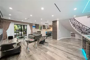 18016 Raymer St, Northridge, CA 91325 - Photo 11