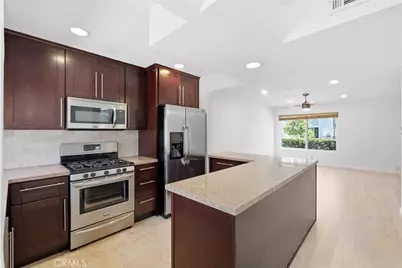54 Oval Road, Irvine, CA 92604 - Photo 7