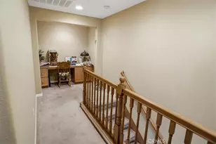28403 Casselman, Saugus, CA 91350 - Photo 9