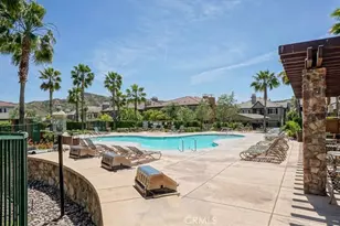 28403 Casselman, Saugus, CA 91350 - Photo 19