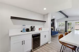 6564 Kelvin Ave, Los Angeles, CA 91306 - Photo 7