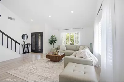 11515 Doral, Los Angeles, CA 91326 - Photo 3