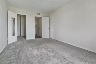 12830 Burbank, Valley Village, CA 91607 - Photo 13