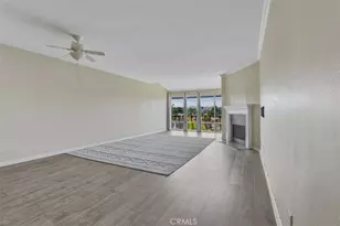 12830 Burbank, Valley Village, CA 91607 - Photo 3