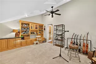 24611 Brittany, Newhall, CA 91321 - Photo 45
