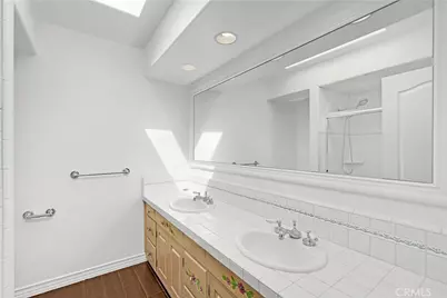 23900 Berdon Street, Woodland Hills, CA 91367 - Photo 31