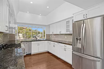 23900 Berdon Street, Woodland Hills, CA 91367 - Photo 5