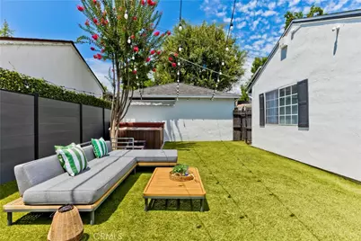5429 Columbus Avenue, Sherman Oaks, CA 91411 - Photo 33