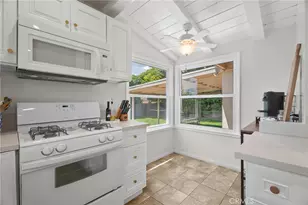 20310 Londelius, Winnetka, CA 91306 - Photo 7