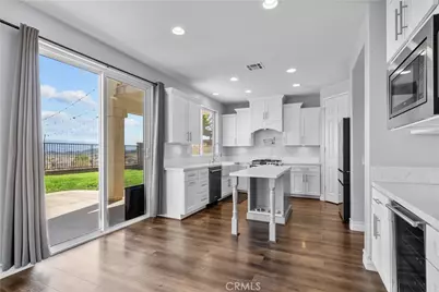 24036 Via Vista, Valencia, CA 91354 - Photo 23