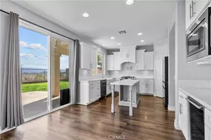 24036 Via Vista, Valencia, CA 91354 - Photo 23