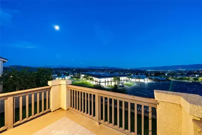 24036 Via Vista, Valencia, CA 91354 - Photo 67
