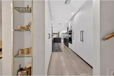 4930 Biloxi, Toluca Lake, CA 91601 - Photo 37