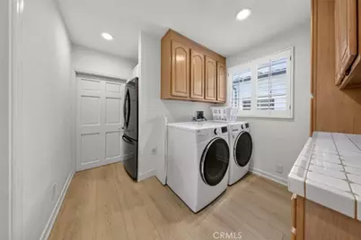 4930 Biloxi, Toluca Lake, CA 91601 - Photo 63