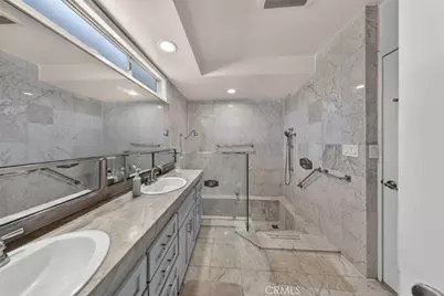 4930 Biloxi, Toluca Lake, CA 91601 - Photo 39