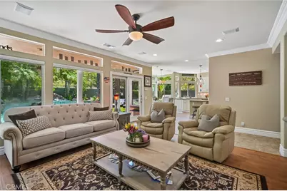 560 Breckenridge Place, Simi Valley, CA 93065 - Photo 9