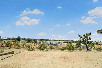11694 Pepper Street, Hesperia, CA 92345 - Photo 45
