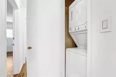 5232 Corteen Place #7, Valley Village, CA 91607 - Photo 11