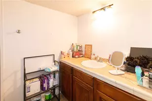 2504 Desert Oak, Palmdale, CA 93550 - Photo 21