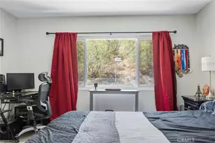 20906 Susan Carole Dr, Saugus, CA 91350 - Photo 21